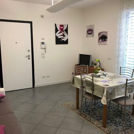 Filzi 2 Apartament Lecco